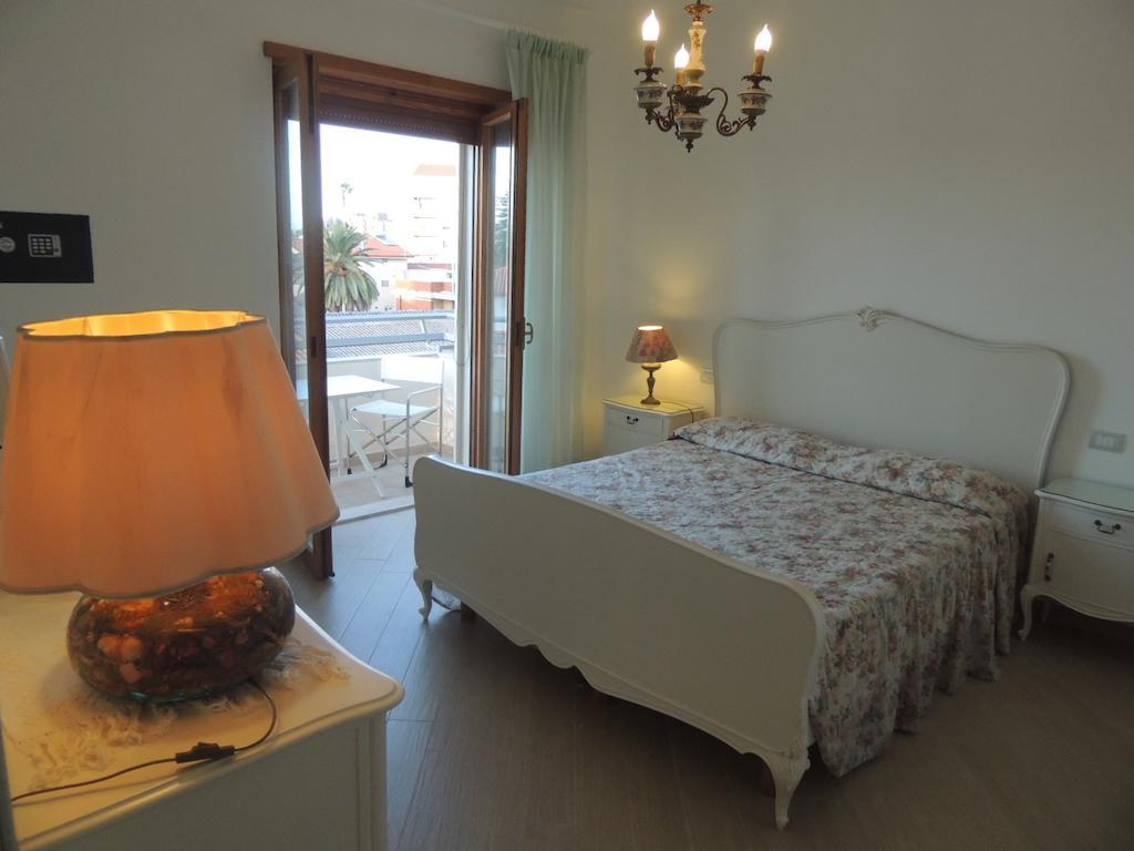 Camera Con Vista Oristano Rum bild